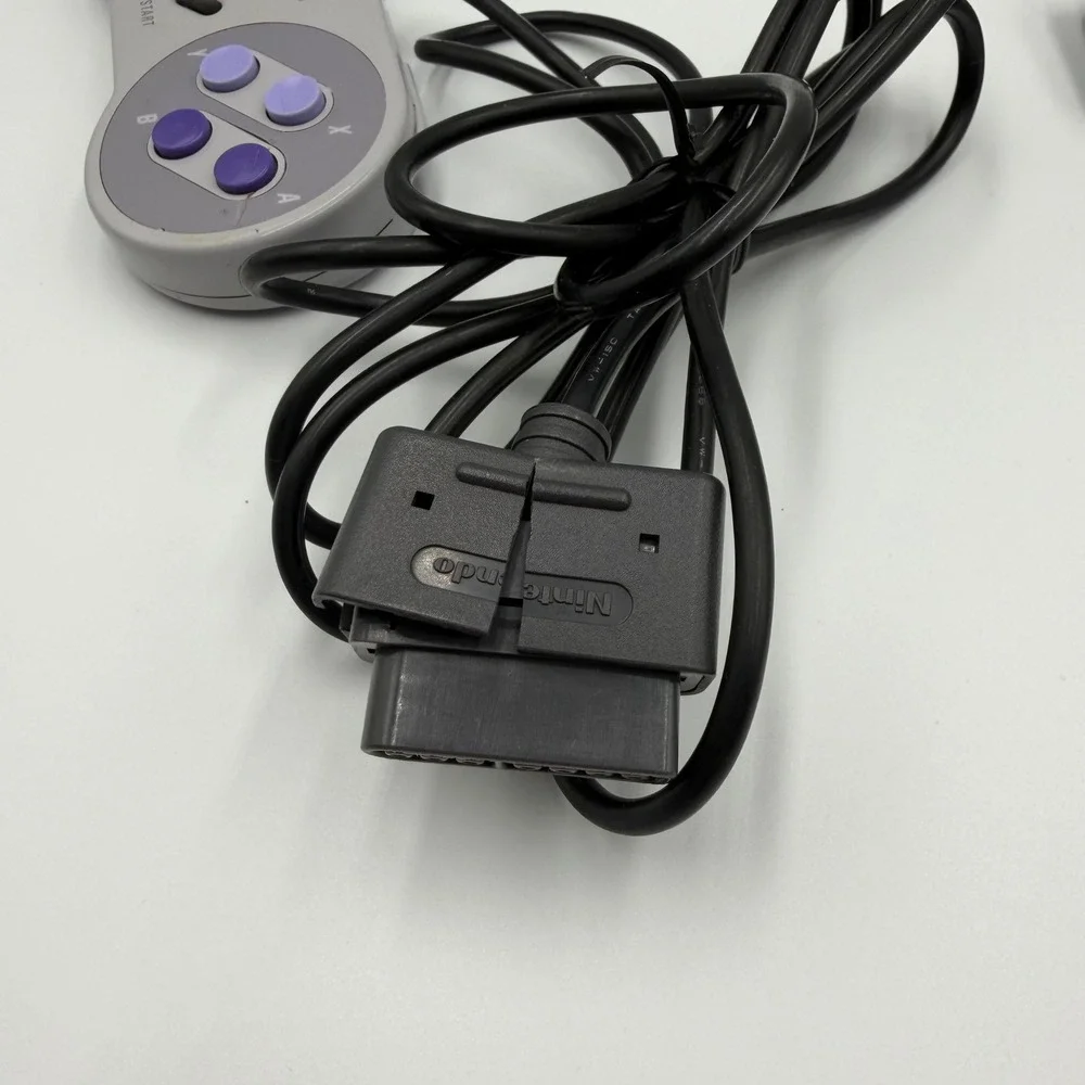2 Nintendo SNES Controllers OEM Super Nintendo SNS-005 Gray Purple Made in Japan